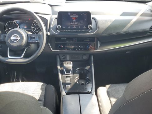 Certified 2024 Nissan Rogue SV image 14