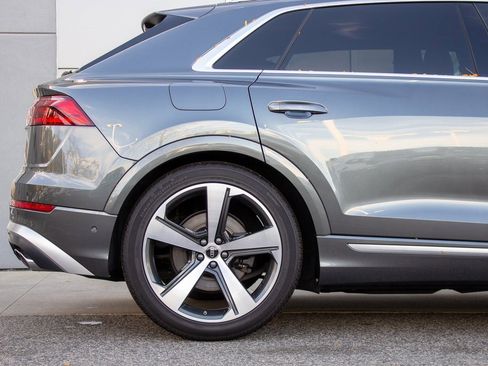 Used 2024 Audi SQ8 Prestige image 6