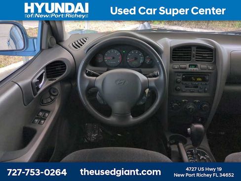Used 2004 Hyundai Santa Fe GLS FWD image 16