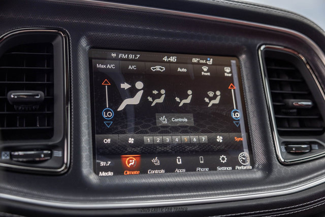 Used 2022 Dodge Challenger SRT Hellcat RWD image 31