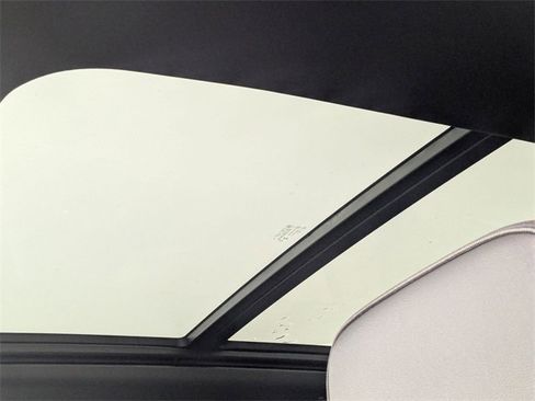 Certified 2024 Chevrolet Tahoe RST w/ Luxury Package image 13