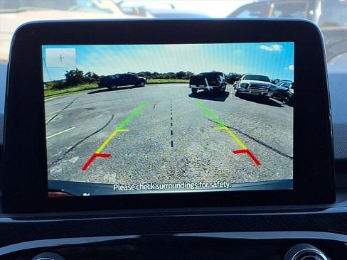 Used 2025 Ford Escape ST-Line w/ Equipment Group 301A image 12