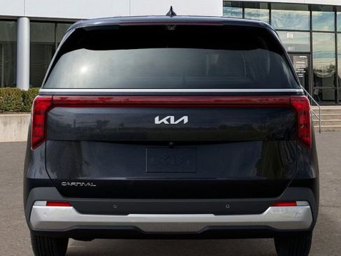 New 2026 Kia Carnival LXS image 14
