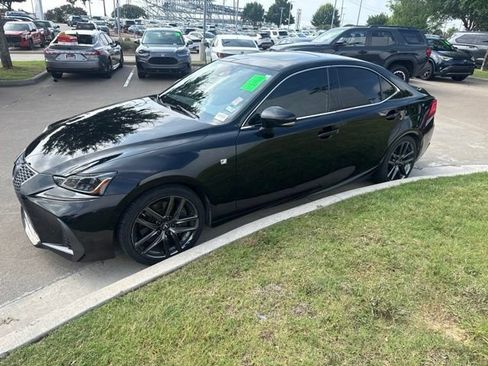 Used 2020 Lexus IS 300 F Sport w/ Blackline Edition RWD image 7
