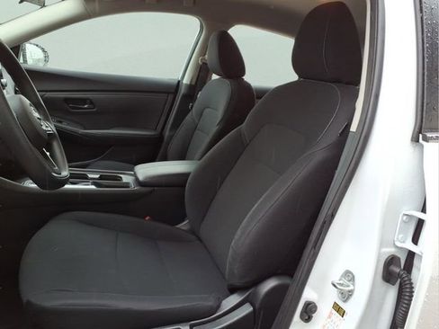 Used 2024 Nissan Sentra S image 12