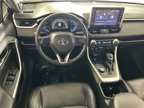 Used 2022 Toyota RAV4 XSE AWD/4WD image 23