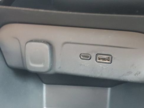 Certified 2024 Chevrolet Trax ACTIV FWD image 28