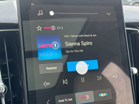 New 2026 Volvo XC60 B5 Ultra w/ Protection Package Premier image 21