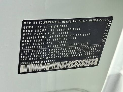 New 2026 Volkswagen Tiguan SE R-Line AWD/4WD image 11