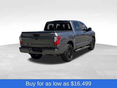Used 2018 Nissan Titan SV w/ SV Convenience Package AWD/4WD image 8