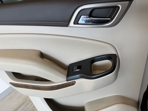 Used 2019 GMC Yukon Denali w/ Denali Ultimate Package image 33