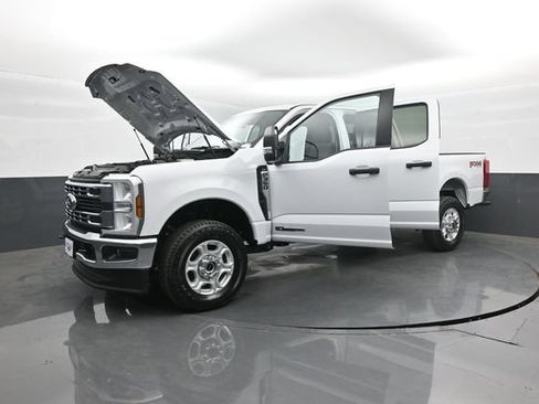 New 2026 Ford F350 XLT w/ FX4 Off-Road Package AWD/4WD image 42
