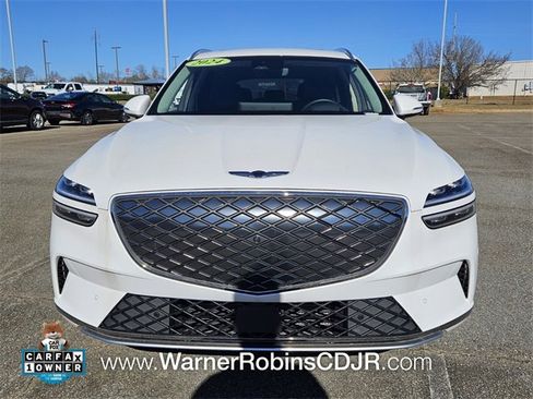 Used 2024 Genesis Electrified GV70 w/ Prestige Package image 2