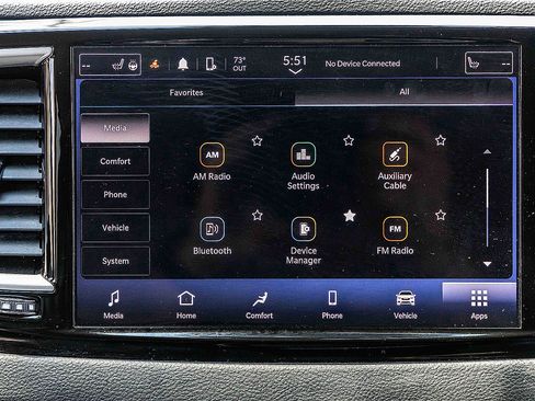 Used 2023 Chrysler Pacifica Touring-L FWD image 12
