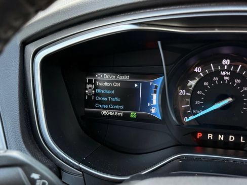 Used 2018 Ford Fusion SE w/ Equipment Group 602A FWD image 28