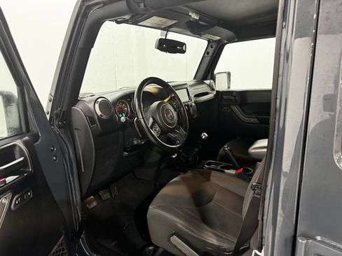 Used 2017 Jeep Wrangler Unlimited Sport w/ Quick Order Package 23S image 12