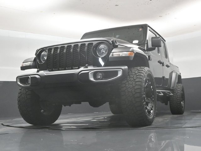 Used 2020 Jeep Gladiator Sport w/ Quick Order Package 24S AWD/4WD image 55