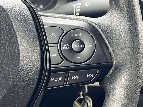 Certified 2023 Toyota Corolla LE image 24