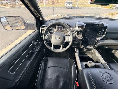 Used 2022 RAM 3500 Laramie w/ Night Edition image 13