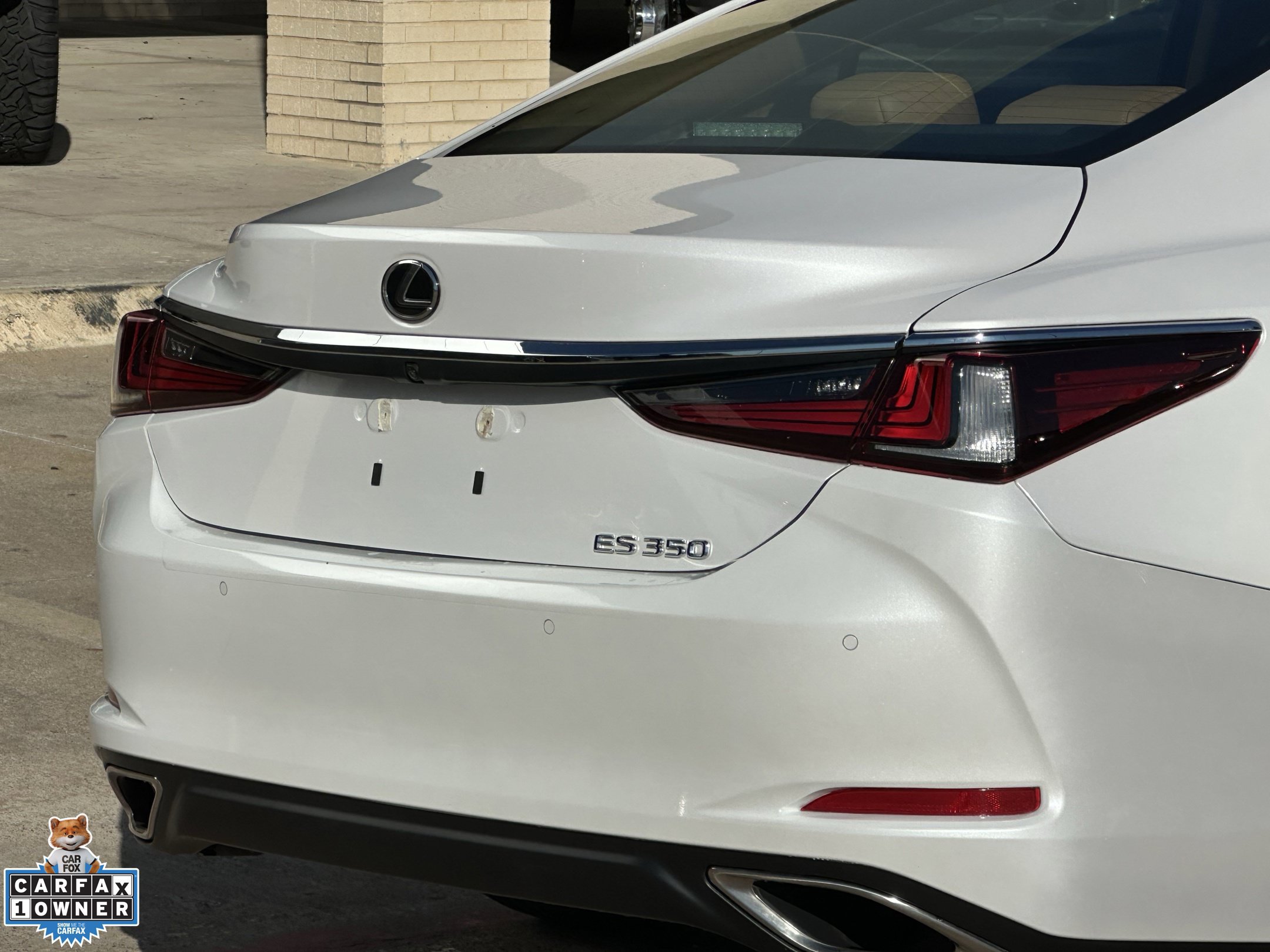 Used 2023 Lexus ES 350 w/ Premium Package FWD image 7