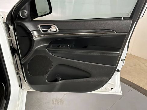 Certified 2020 Jeep Grand Cherokee Limited X AWD/4WD image 14