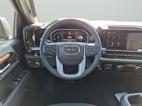 New 2026 GMC Sierra 1500 SLE w/ Preferred Package RWD image 28