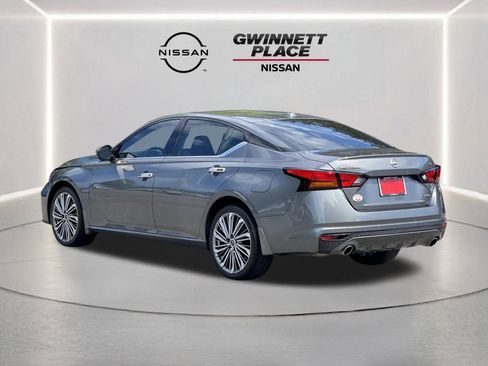 Certified 2024 Nissan Altima 2.5 SL AWD/4WD image 25