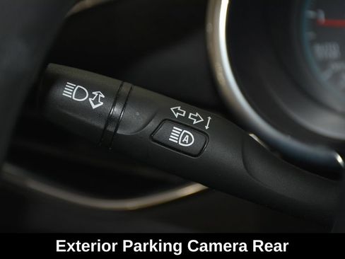 Used 2021 Chevrolet Malibu LT FWD image 15