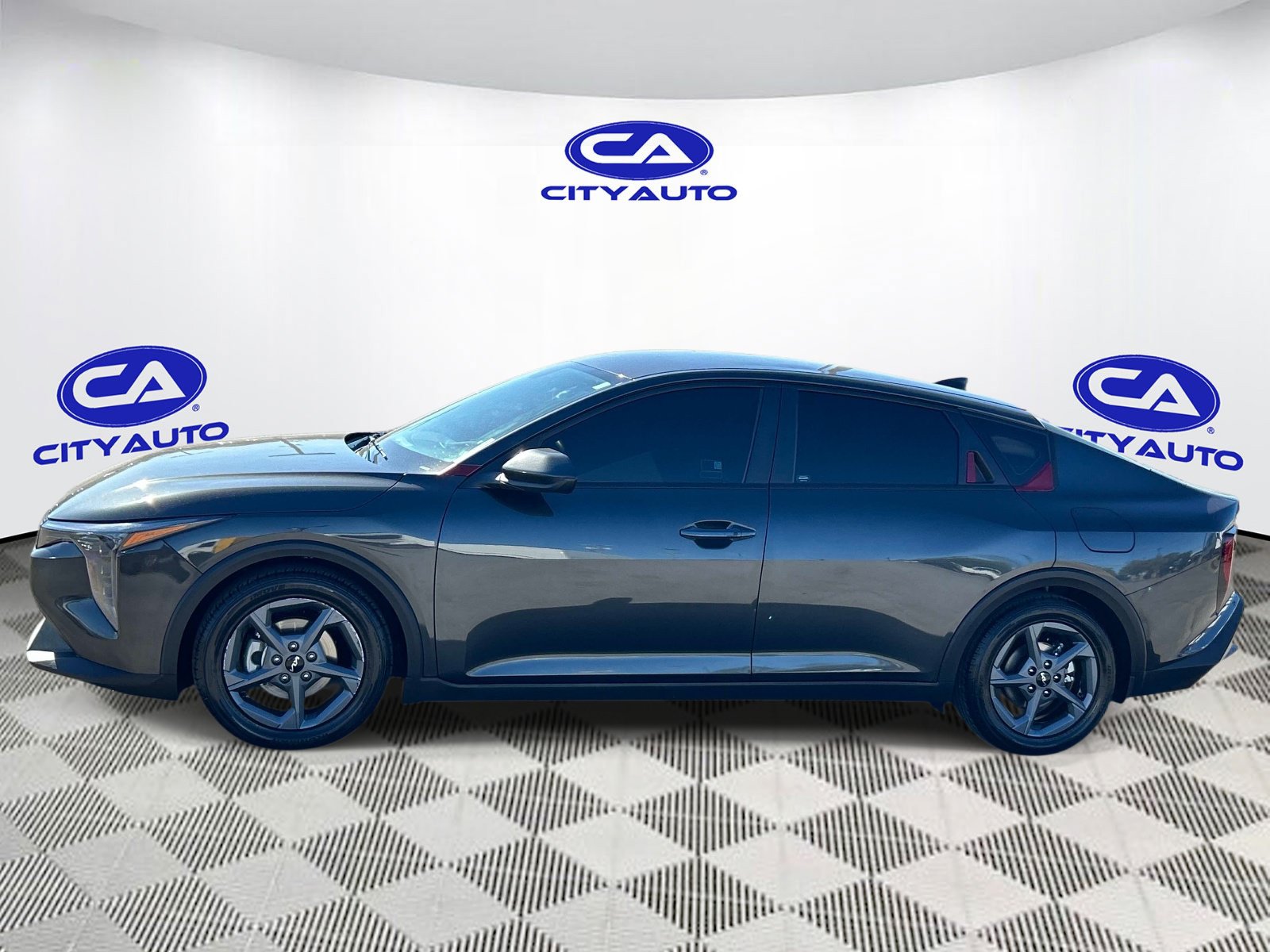 Used 2025 Kia K4 FWD image 7