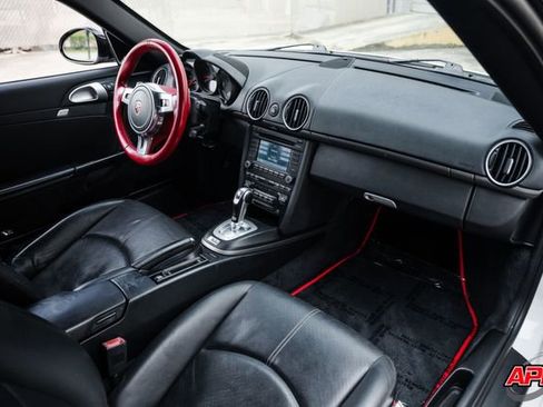 Used 2009 Porsche Cayman RWD image 17