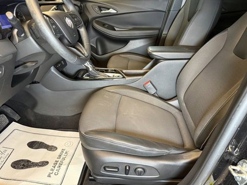 Used 2022 Buick Encore GX Preferred w/ Cold Weather Comfort Package image 21