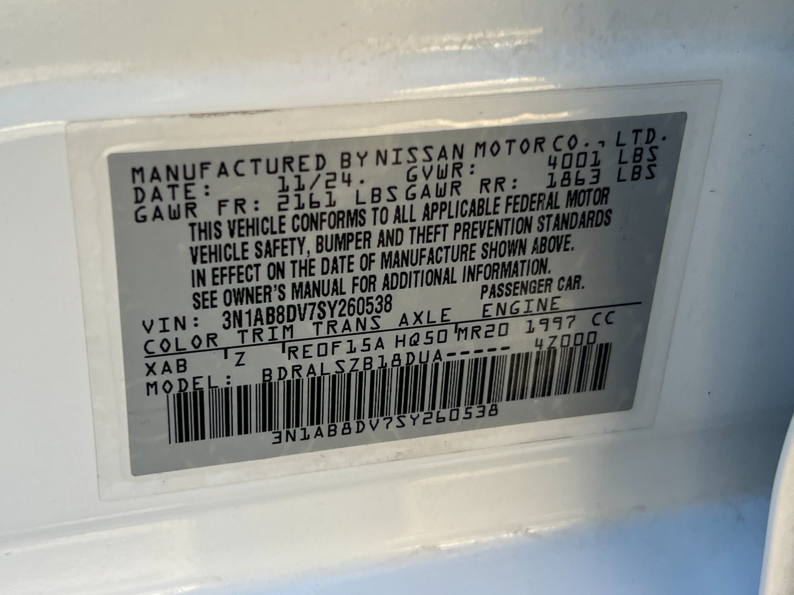 Used 2025 Nissan Sentra SR w/ SR Premium Package FWD image 26