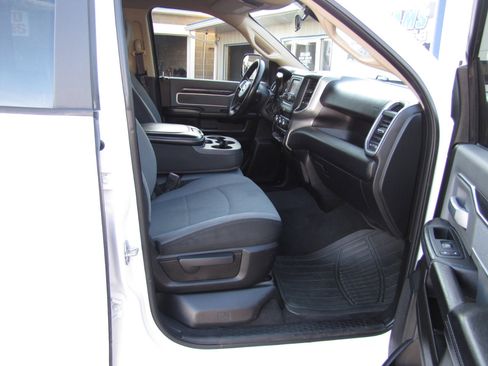 Used 2019 RAM 2500 Big Horn image 7