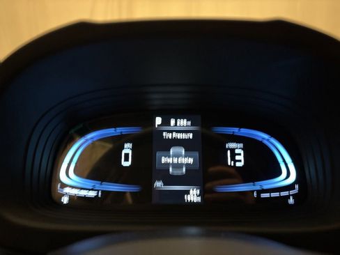 Certified 2026 Hyundai Venue SE image 16