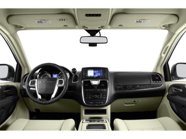 Used 2015 Chrysler Town & Country Touring-L w/ Driver Convenience Group FWD image 11