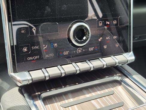 New 2025 GMC Sierra EV Denali image 35