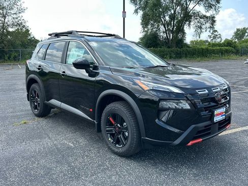 New 2026 Nissan Rogue SV image 7