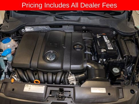 Used 2013 Volkswagen Beetle 2.5 FWD image 17