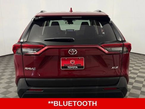 Used 2025 Toyota RAV4 XLE w/ Convenience Package image 7