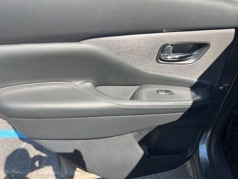 Used 2020 Nissan Murano S w/ Technology Package image 24