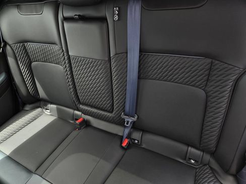 New 2026 Nissan Leaf Platinum+ FWD image 15