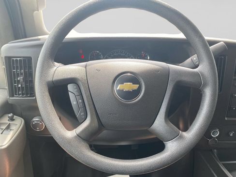 Used 2025 Chevrolet Express 2500 w/ Driver Convenience Package RWD image 22