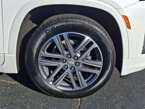 Certified 2024 Chevrolet Traverse High Country image 8