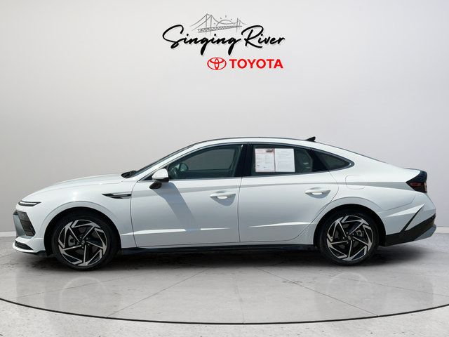 Used 2024 Hyundai Sonata SEL w/ Convenience Package FWD image 4