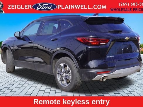 Used 2024 Chevrolet Blazer LT w/ Convenience Package image 5