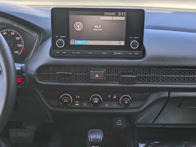 Used 2025 Honda HR-V LX image 18