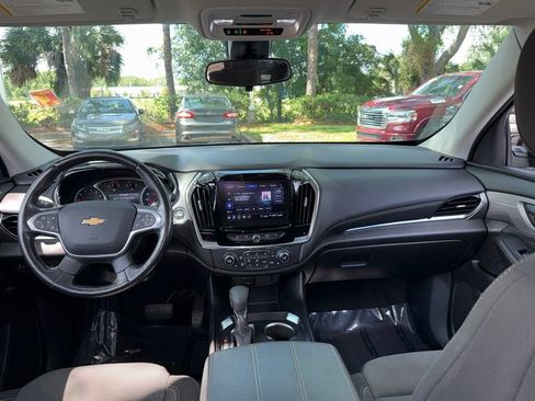 Used 2021 Chevrolet Traverse LT AWD/4WD image 49