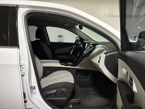 Used 2015 Chevrolet Equinox LT w/ Driver Convenience Package FWD image 21