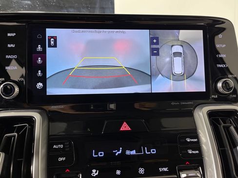 Used 2022 Kia Sorento SX Prestige w/ Panoramic Sunroof Package AWD/4WD image 21