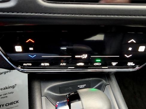 Used 2021 Honda HR-V EX-L image 43